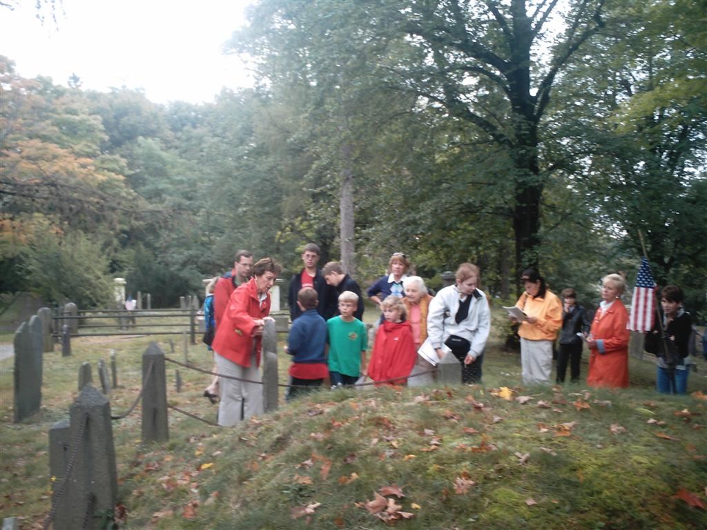 Tour at the grave of Madam Sarah Derby